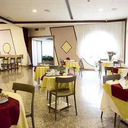 Ih Milano St. John Hotel 4*