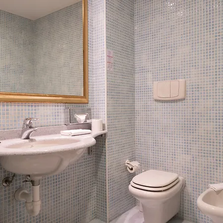 Ih Milano St. John 4*