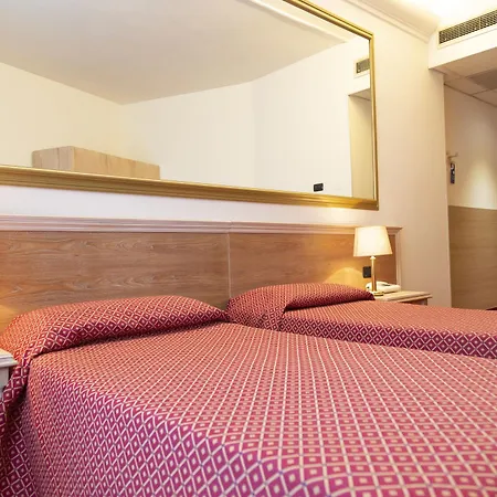 Ih Milano St. John 4*