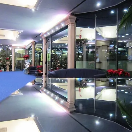 Hotel Ih Milano St. John 4*
